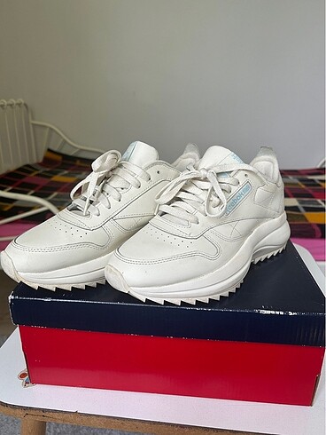 Reebok classic leather sp 38.5 numara kadın spor ayakkabı