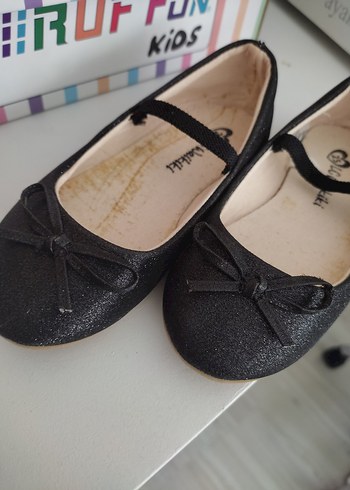 Kız Çocuk Siyah Klasik Babet Ayakkabı - Görsel 4