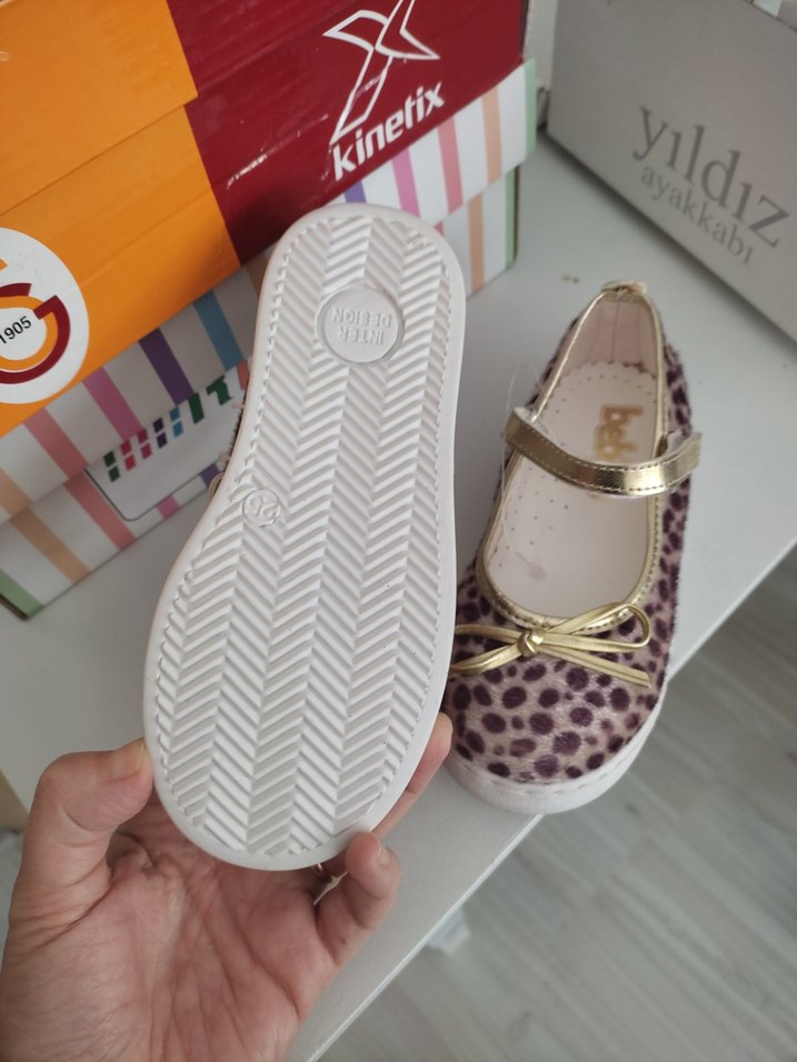 leopar desenli kız çocuk babet - Görsel 2