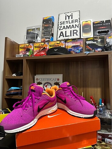 39 Beden mor Renk Nike Zoom Fly 2