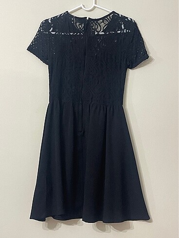 H&M H&M üstü dantel elbise