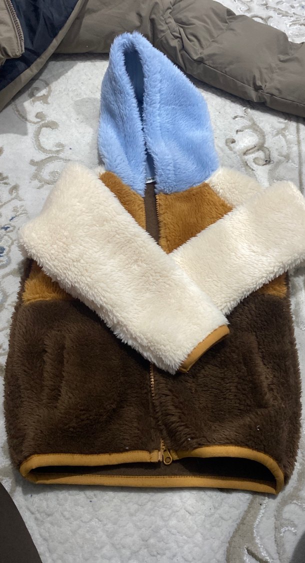 Erkek Çocuk Kapüşonlu Peluş Ceket - Görsel 2