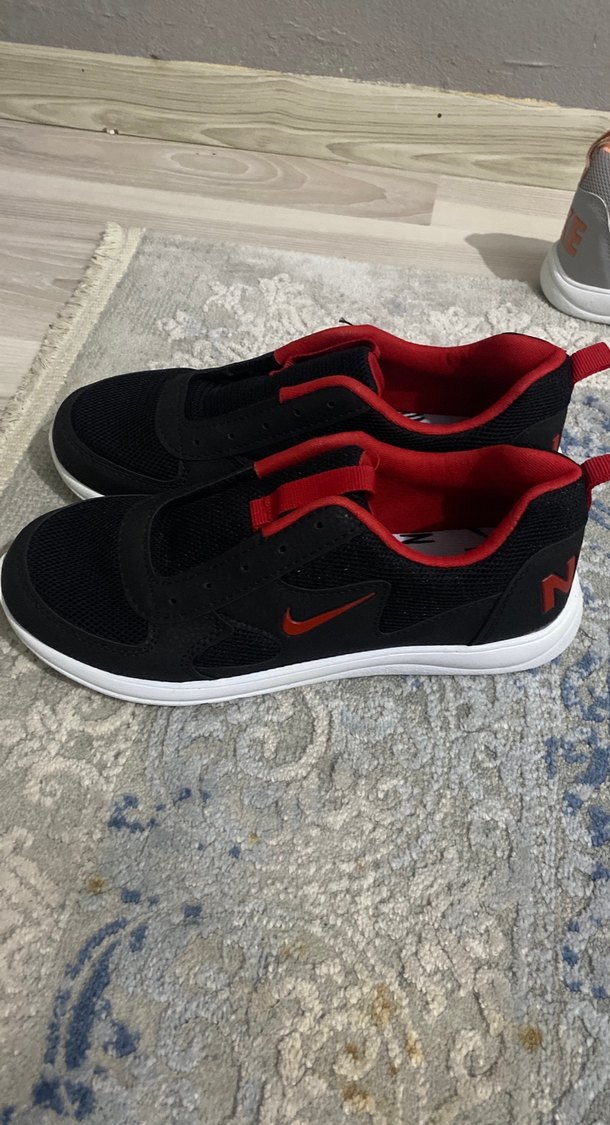 Kırmızı Siyah Erkek Spor Ayakkabı(40 numara - Görsel 2