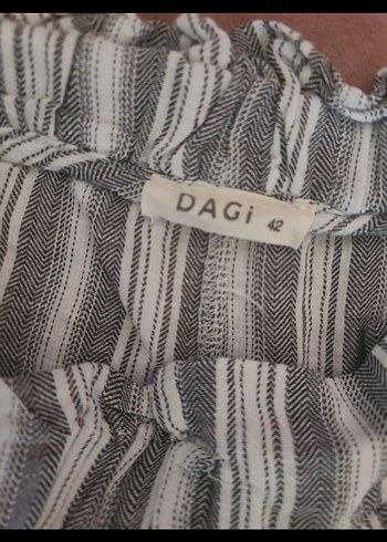 Gri Çizgili Keten Kısa Pilili Kadın şort - Görsel 5