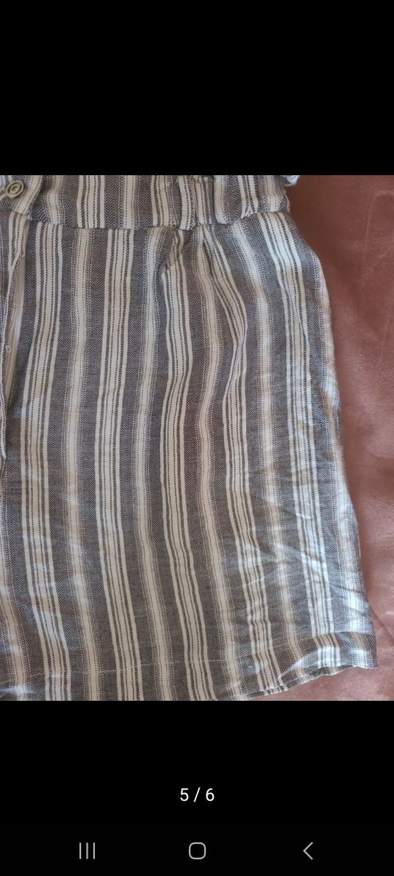 Gri Çizgili Keten Kısa Pilili Kadın şort - Görsel 4