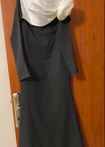 HOTCONTACT Marka Uzun Siyah Straplez Drapeli Abiye Elbise - Görsel 6