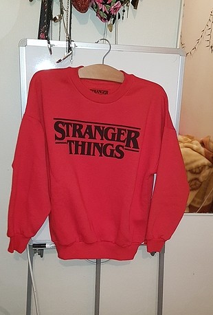 s Beden kırmızı Renk Pullnbear Stranger Things Sweatshirt 