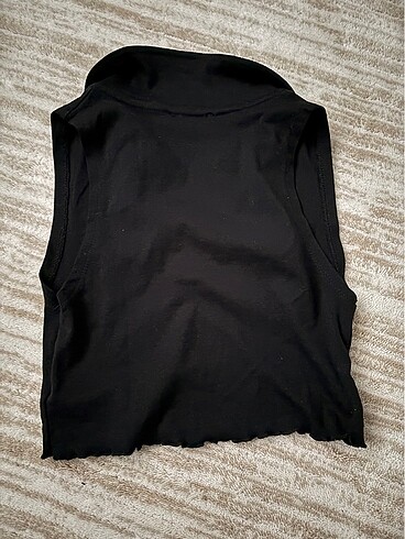s Beden pull and bear crop