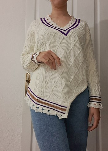 Mor Detaylı V Yaka Kadın Triko Kazak - Görsel 3