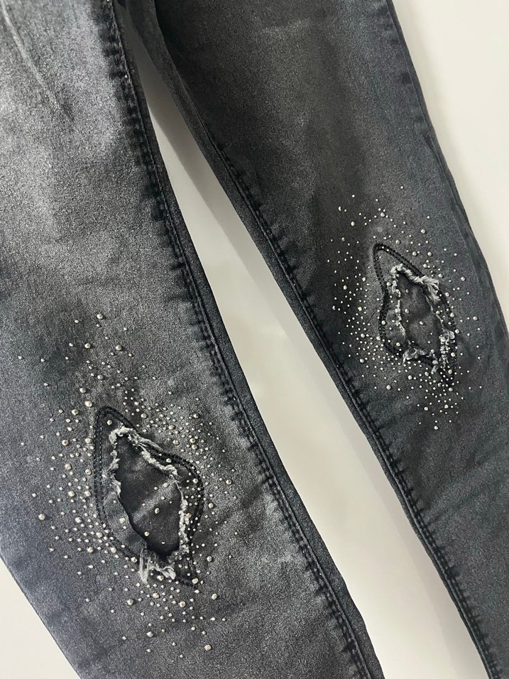 Kız Çocuk Siyah Zımbalı Dar Kot Pantolon - Görsel 3