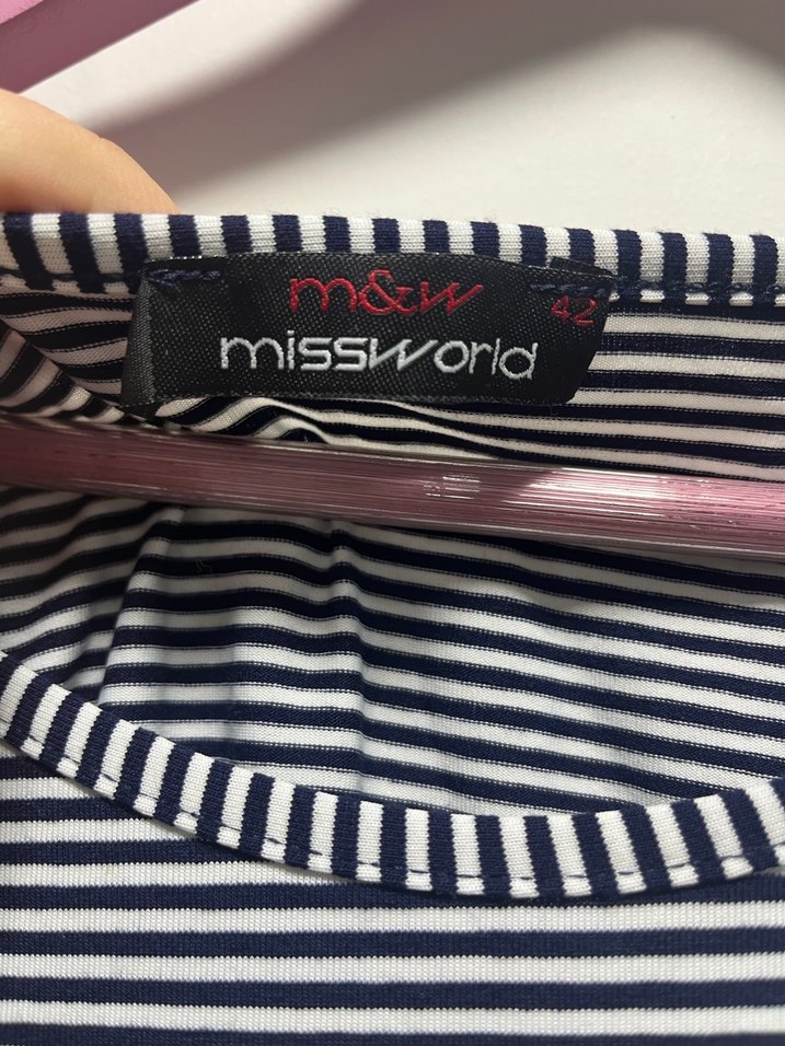 Çizgili Kemerli Uzun Kadın Elbise - Görsel 3