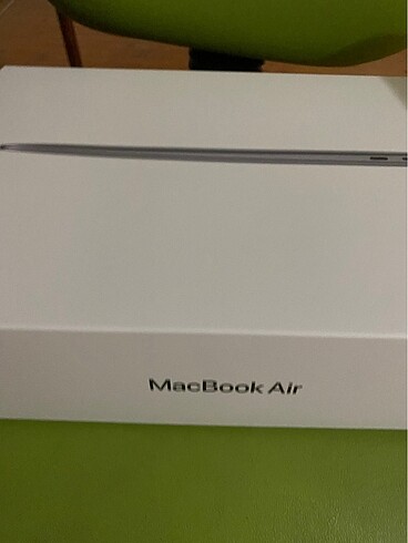 Apple MacBook Air M1 Sıfır