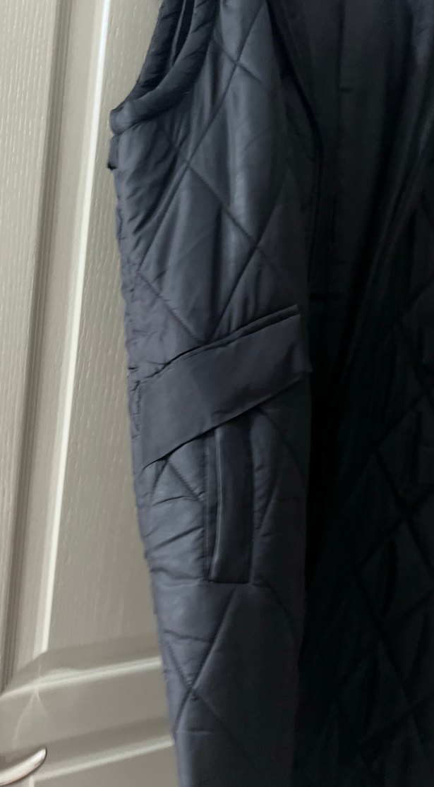 Siyah Kapitone Uzun Kadın Yelek - Görsel 2