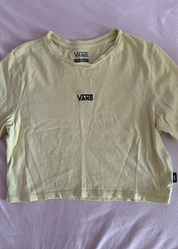 crop vans tshirt