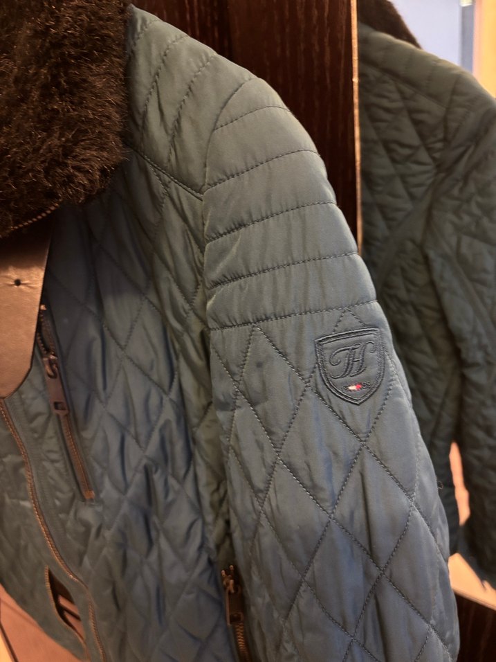 Tommy Hilfiger Kürk Detaylı Kadın Mont - Görsel 4