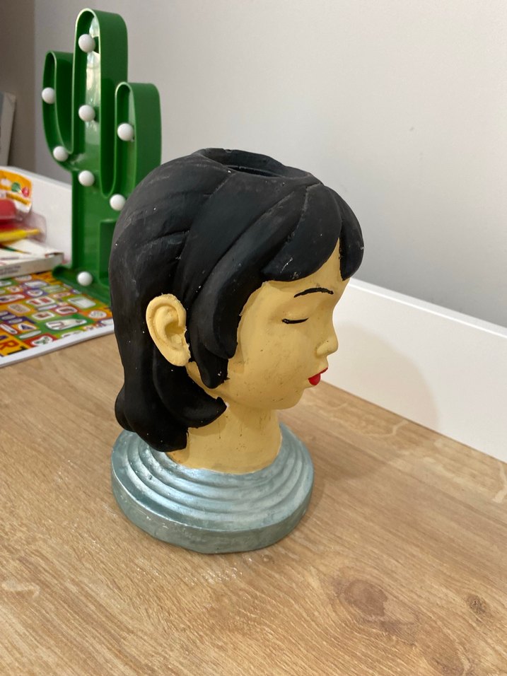 Gri Kadın Figürlü Dekoratif Biblo - Görsel 3