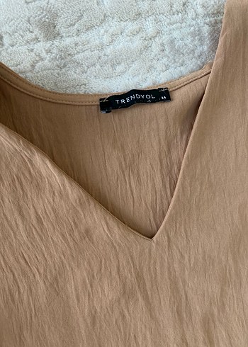 Bej V Yaka Fırfırlı Midi Keten Elbise - Görsel 2