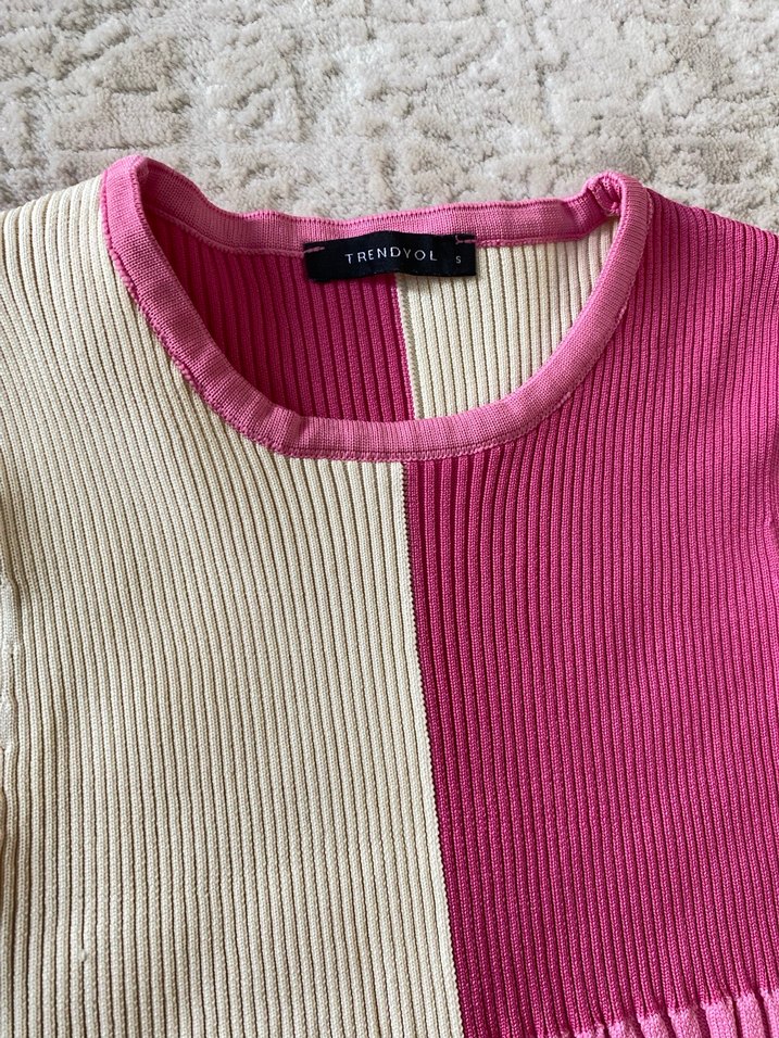 Renk Bloklu Kısa Triko Kadın Süveter - Görsel 3