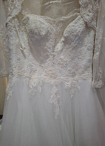 Bir kere kullanılmış temiz gelinlik - Görsel 8