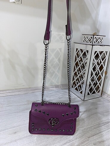 Gucci kol çantası