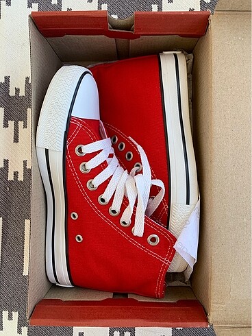 Kırmızı converse Slazenger