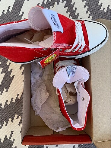37 Beden Kırmızı converse Slazenger