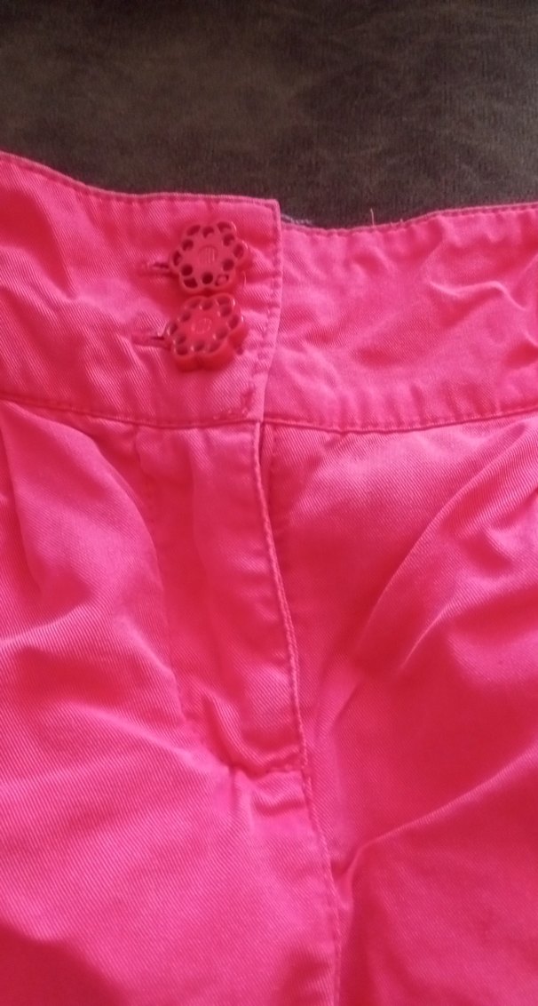 Kızlar için Düğmeli Pembe Şort - Görsel 2