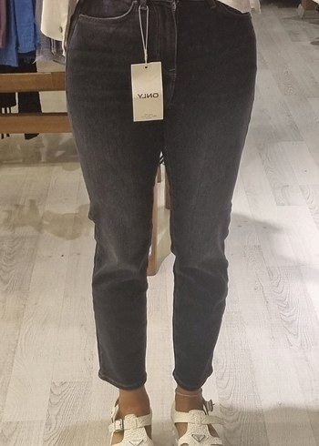 Gri Kadın Denim Pantolon, Normal Kesim