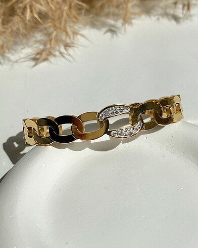 Çelik gold şık kelepçe bileklik