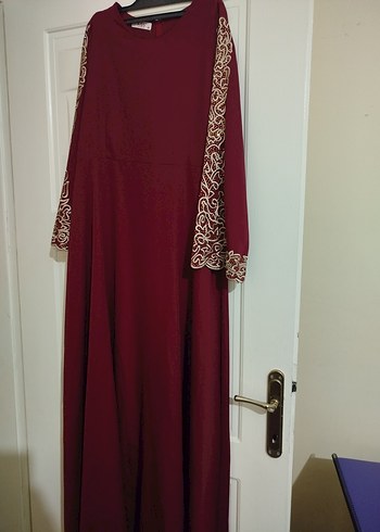 Bordo Nakışlı Uzun Kollu Tesettür Abiye - Görsel 4