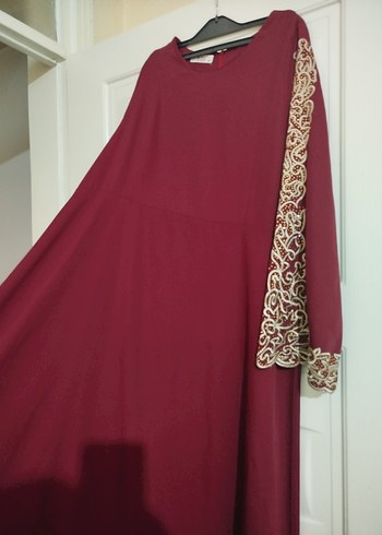 Bordo Nakışlı Uzun Kollu Tesettür Abiye - Görsel 2