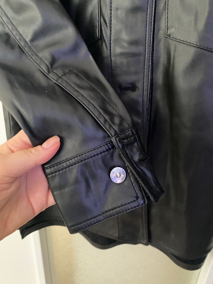 Düğmeli Siyah Midi Deri Kadın Ceket - Görsel 3