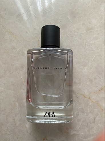 Vıbrant leather 100 ml+ black edıtıon