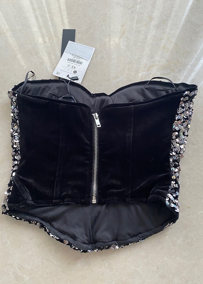 Pullu korse - Görsel 2