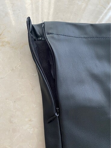 Zara Paçası fermuarlı tayt