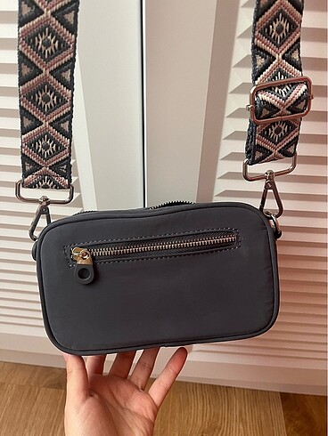 Beden Pull bear çanta