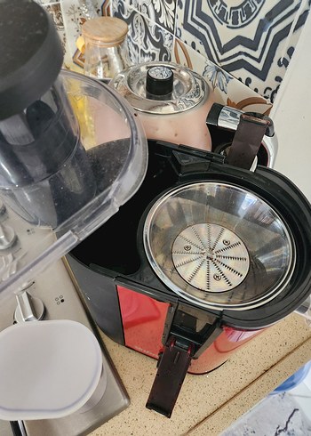 Sinbo Kırmızı Katı Meyve Sıkacağı - Görsel 5