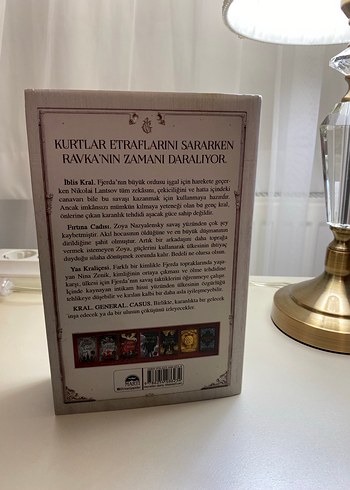Kurtların Hükmü - Leigh Bardugo - Görsel 2