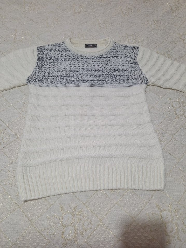 Gri-Beyaz Örgü Kadın Kazak - Görsel 2