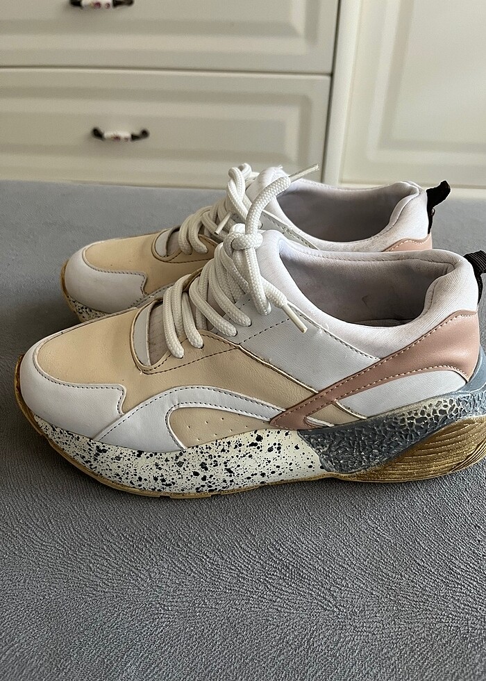 Ayakkabı - Görsel 2