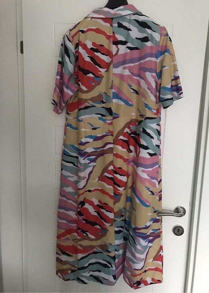 Kısa kollu elbise - Görsel 2