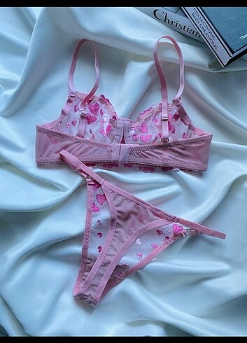 Victoria s Secret Brode sütyen string takım