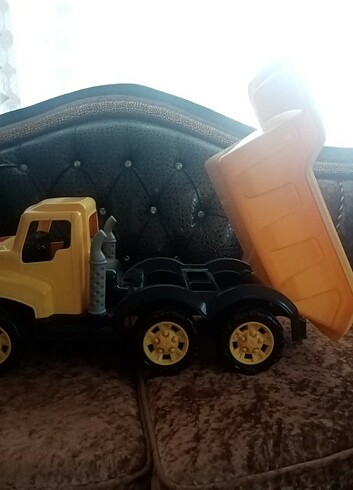  Damperli büyük boy oyuncak kamyon