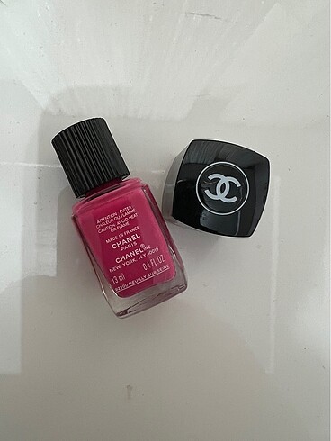 Beden Renk Chanel oje 619 no