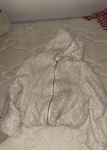 s Beden Peluş Detaylı krem Kapüşonlu Kadın Ceket