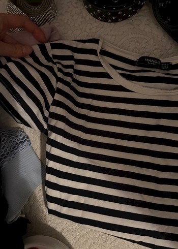 Siyah çizgili tişört - Görsel 2