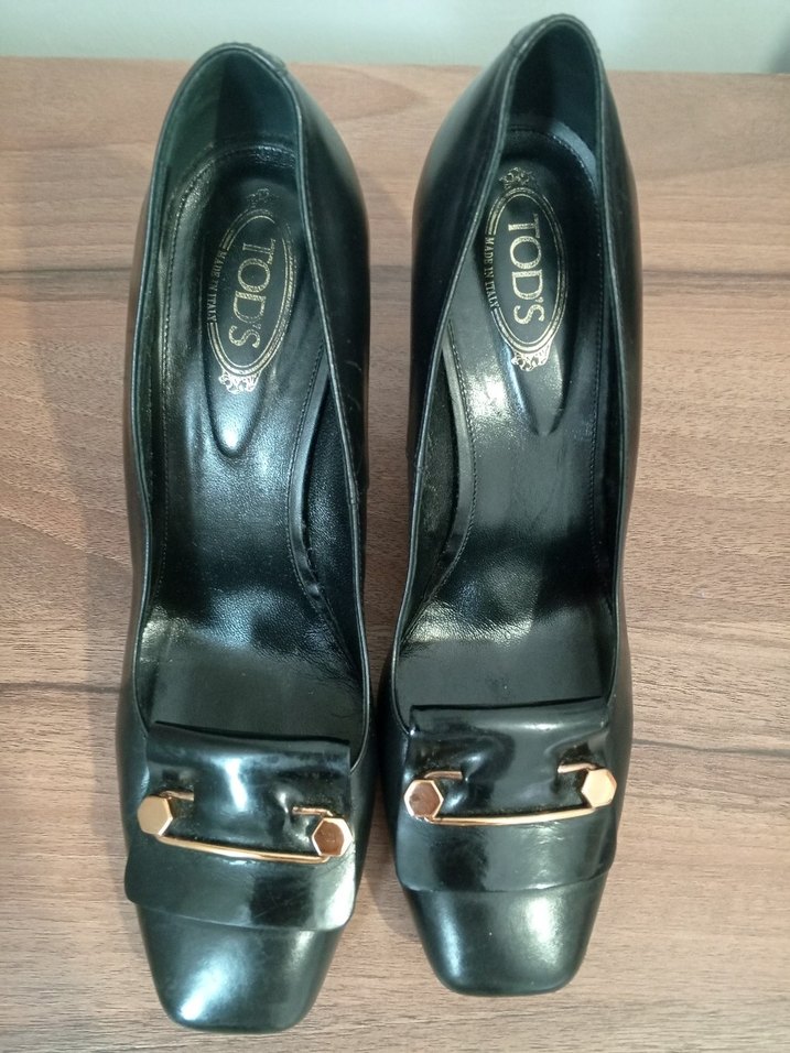 Siyah Tokalı Kadın Klasik Topuklu Ayakkabı - Görsel 2