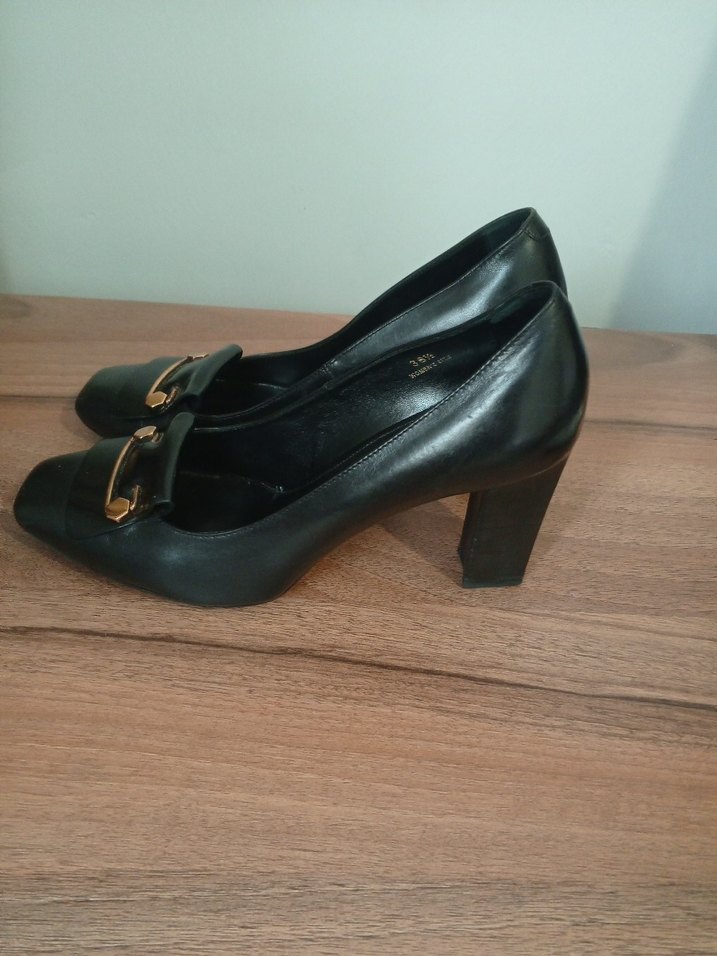 Siyah Tokalı Kadın Klasik Topuklu Ayakkabı - Görsel 3