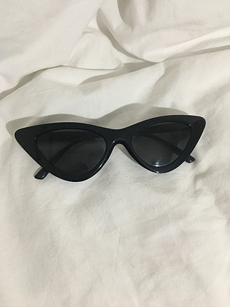 Cat-eye gunes gozlugu 