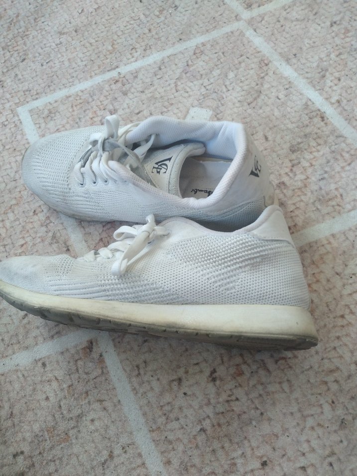 Beyaz Bayan  Spor Ayakkabı 38 no. - Görsel 3